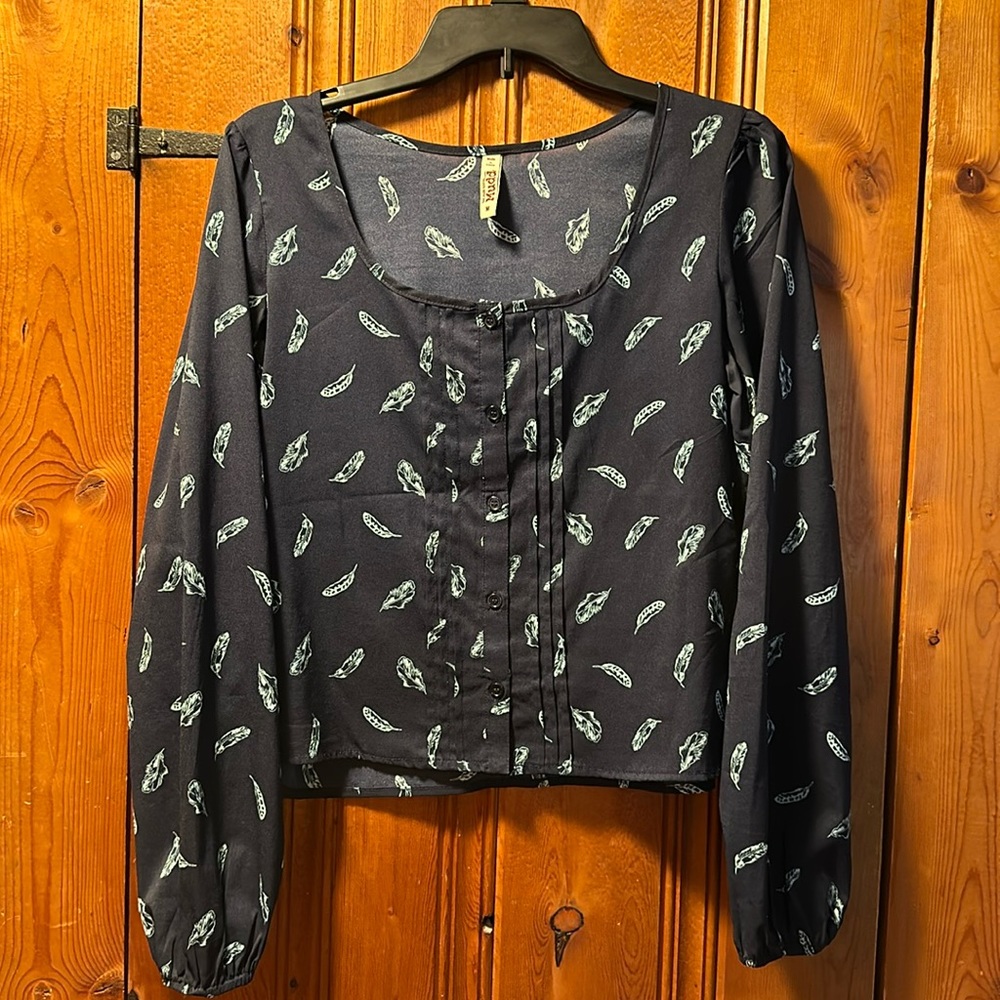 Women’s Blouse